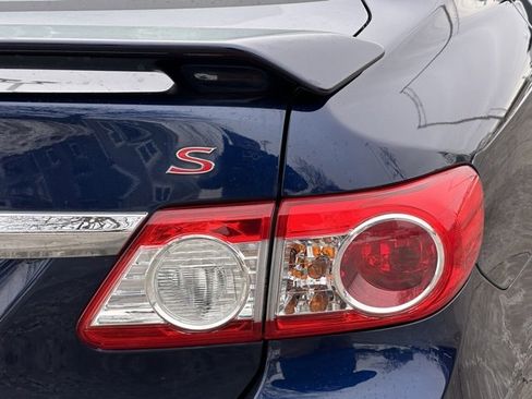 Used 2013 Toyota Corolla S image 13