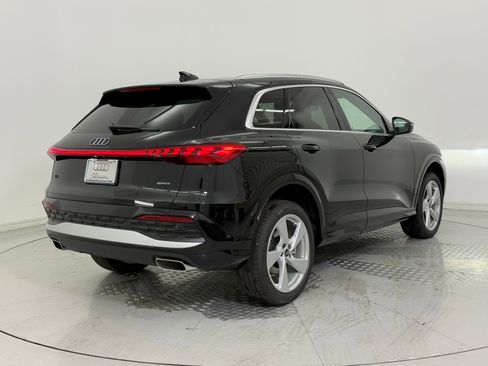 New 2025 Audi Q5 Premium Plus image 9