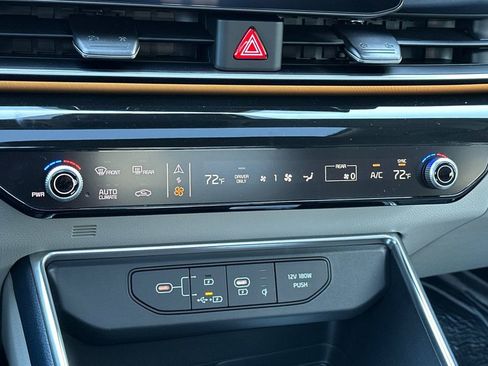 New 2026 Kia Carnival SX Prestige FWD image 23