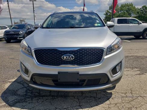 Used 2018 Kia Sorento EX w/ EX Advanced Touring Package AWD/4WD image 9