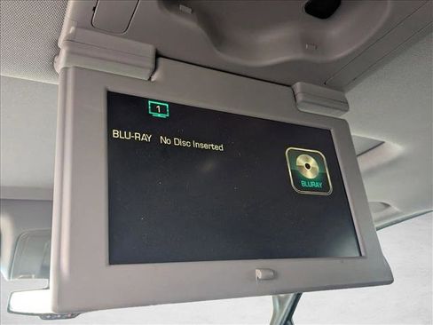 Used 2016 Chevrolet Tahoe LT w/ LT Signature Package image 22