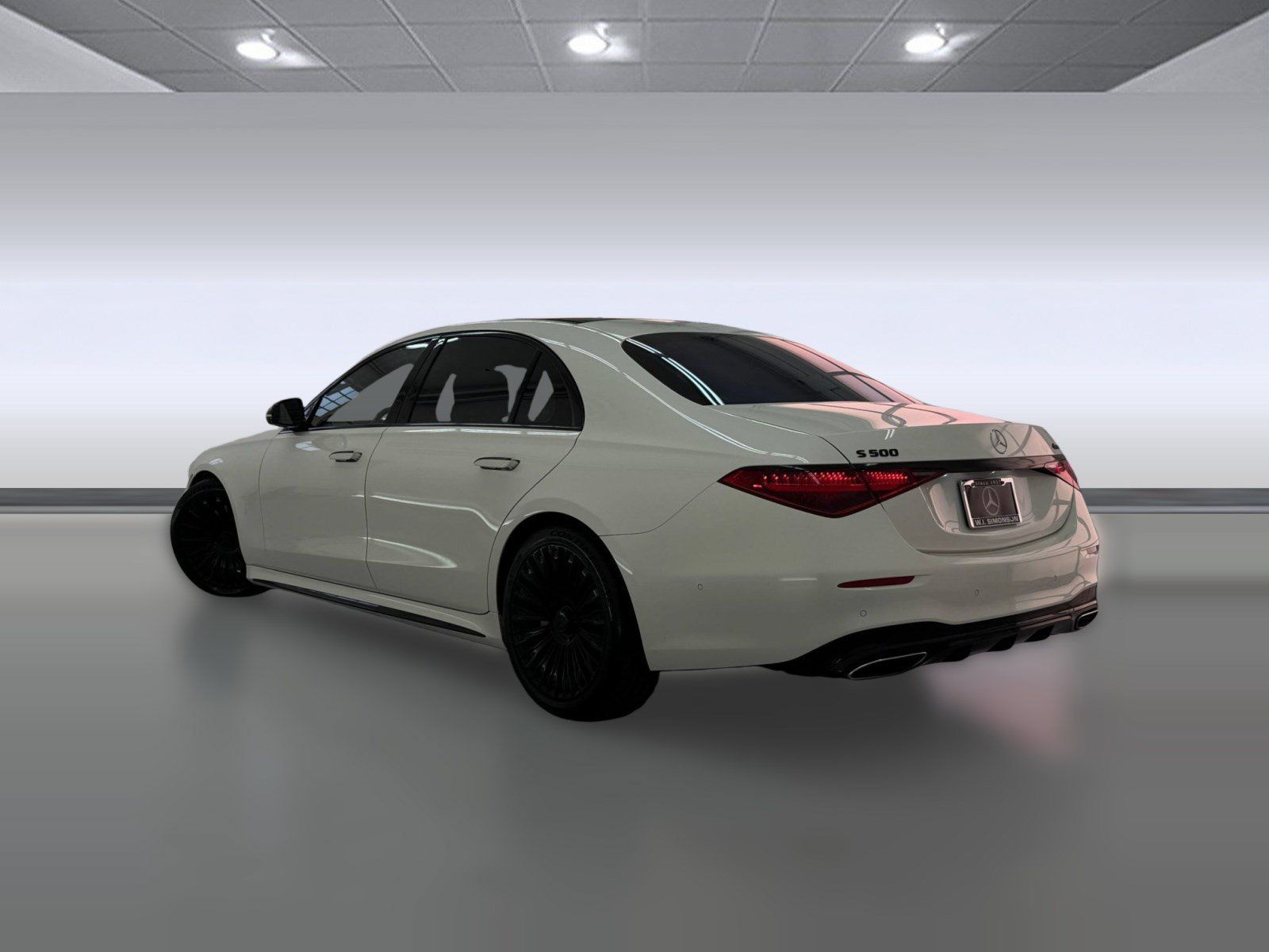 Used 2022 Mercedes-Benz S 500 4MATIC image 3