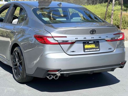 Used 2025 Toyota Camry SE w/ Convenience Package FWD image 55