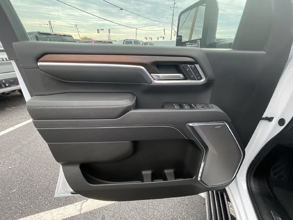 Certified 2025 GMC Sierra 2500 Denali w/ Denali Reserve Package AWD/4WD image 23