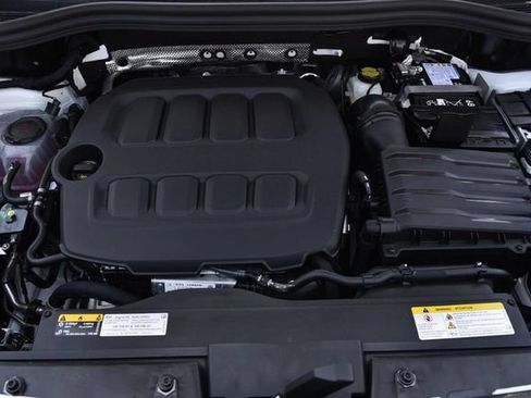 New 2026 Volkswagen Tiguan SE R-Line AWD/4WD image 27