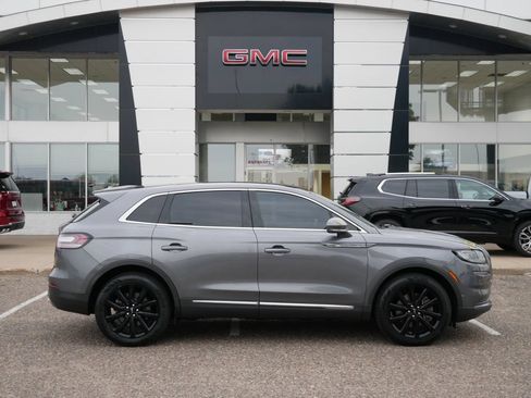 Used 2021 Lincoln Nautilus Reserve w/ Equipment Group 201A AWD/4WD image 2