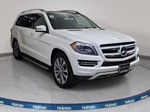 Used 2014 Mercedes-Benz GL 450 4MATIC image 4