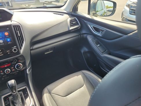 Certified 2024 Subaru Forester Touring AWD/4WD image 18