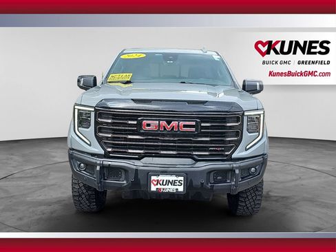Used 2024 GMC Sierra 1500 AT4X AWD/4WD image 4