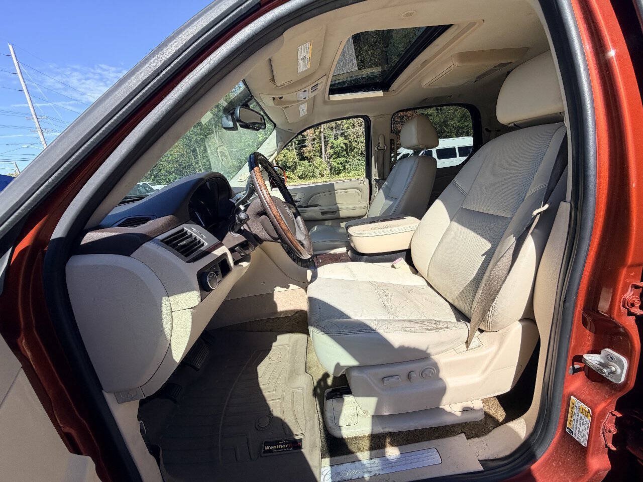 Used 2007 Cadillac Escalade 2WD w/ Information Package image 47
