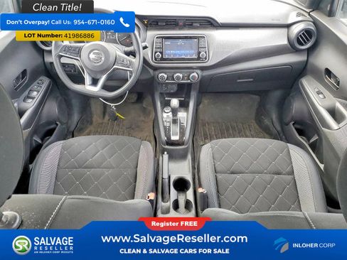 Used 2020 Nissan Kicks S image 11