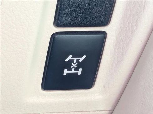 Used 2019 Lexus GX 460 Premium image 18