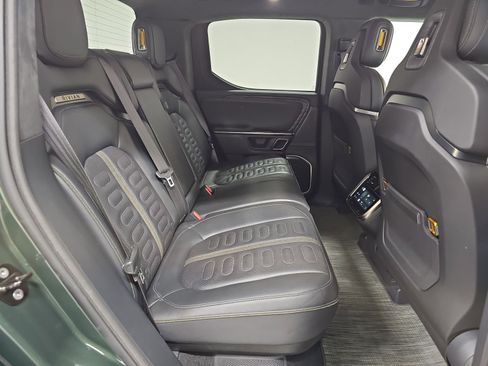 Used 2022 Rivian R1T Adventure image 22