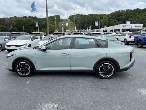 Used 2025 Kia K4 EX FWD image 2