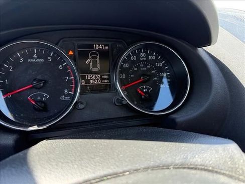 Used 2013 Nissan Rogue S AWD/4WD image 4