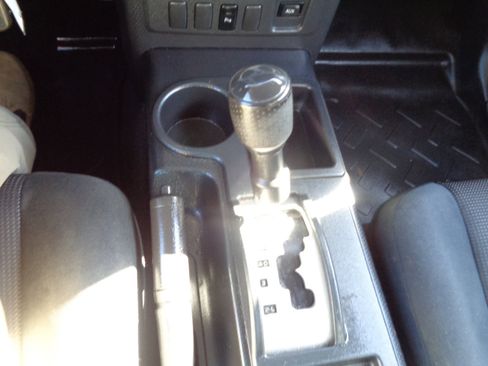 Used 2007 Toyota FJ Cruiser 2WD image 21