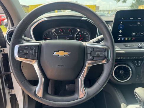 Used 2025 Chevrolet Blazer LT FWD image 22