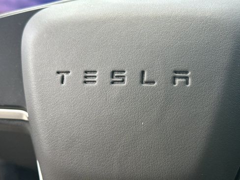 Used 2022 Tesla Model S AWD/4WD image 26