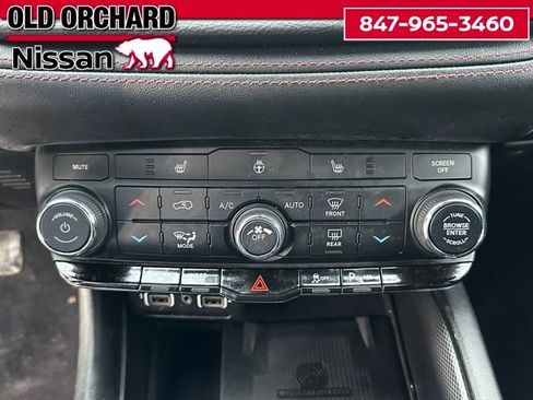 Used 2022 Dodge Durango R/T w/ Blacktop Package image 16