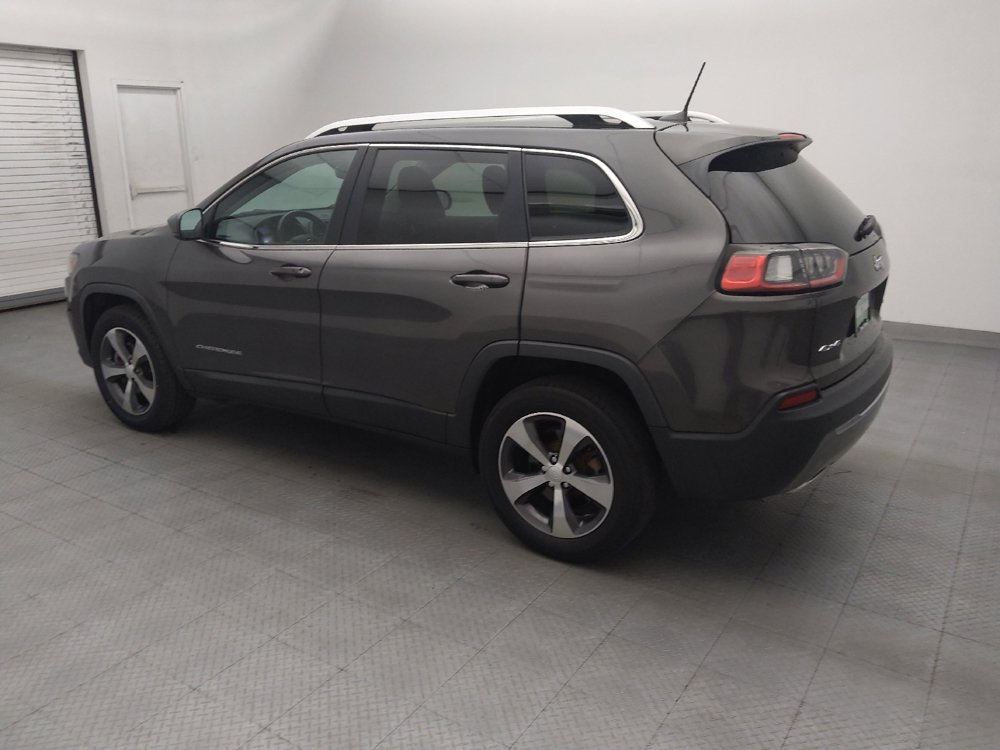 Used 2019 Jeep Cherokee Limited AWD/4WD image 3