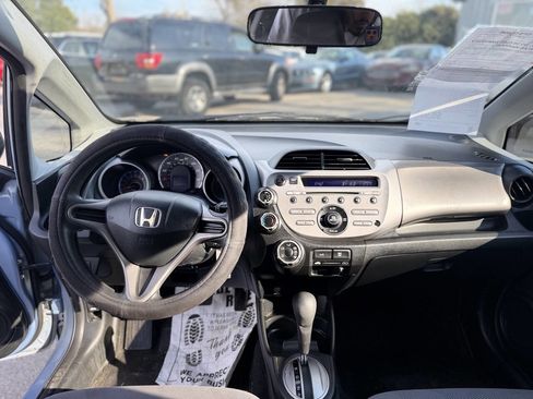 Used 2009 Honda Fit Base 4dr Hatchback 5A image 19