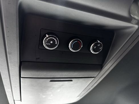 Used 2019 Dodge Grand Caravan GT image 9