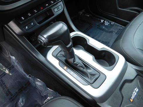 Used 2021 Chevrolet Colorado ZR2 image 20