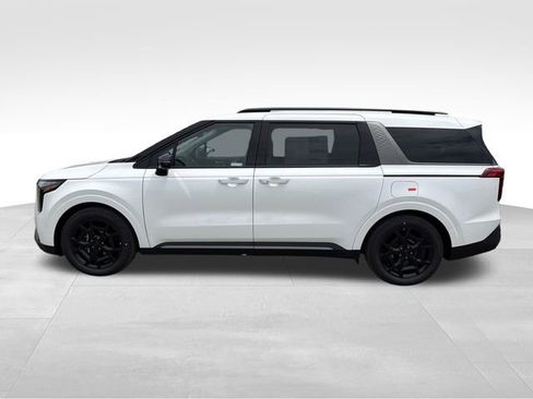 New 2026 Kia Carnival SX FWD image 4