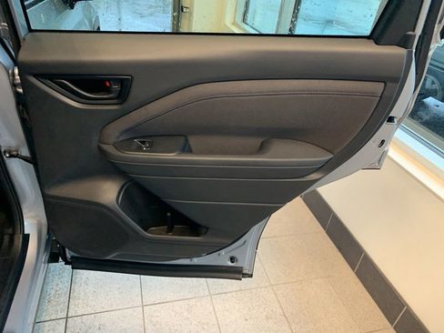 Certified 2025 Subaru Forester Premium AWD/4WD image 20