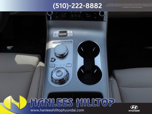 New 2026 Genesis GV70 2.5T Select image 22