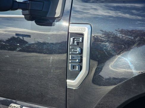 Used 2021 Ford F350 Limited w/ FX4 Off-Road Package image 10