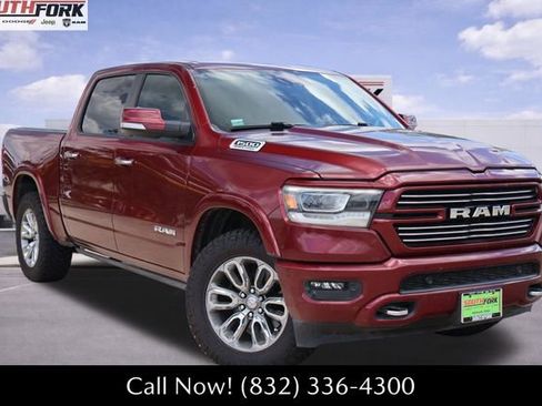 Used 2022 RAM 1500 Laramie AWD/4WD image 1