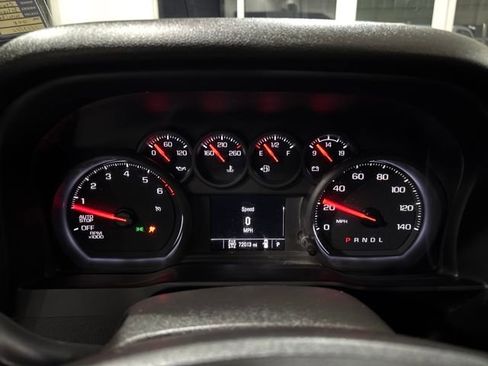 Used 2022 Chevrolet Silverado 1500 Custom Trail Boss w/ LPO, Dark Essentials Package image 18