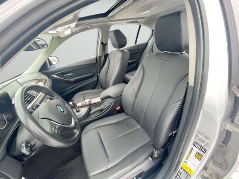 Used 2014 BMW 328i xDrive Sedan AWD/4WD image 18