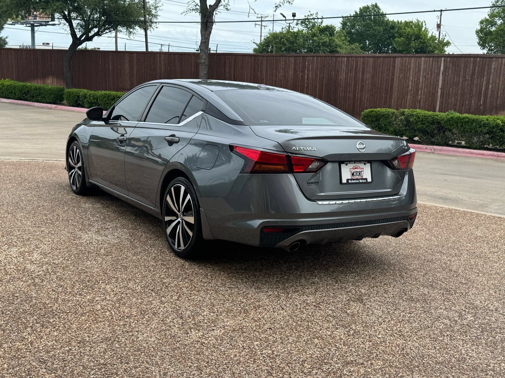 Used 2022 Nissan Altima 2.5 SR FWD image 10