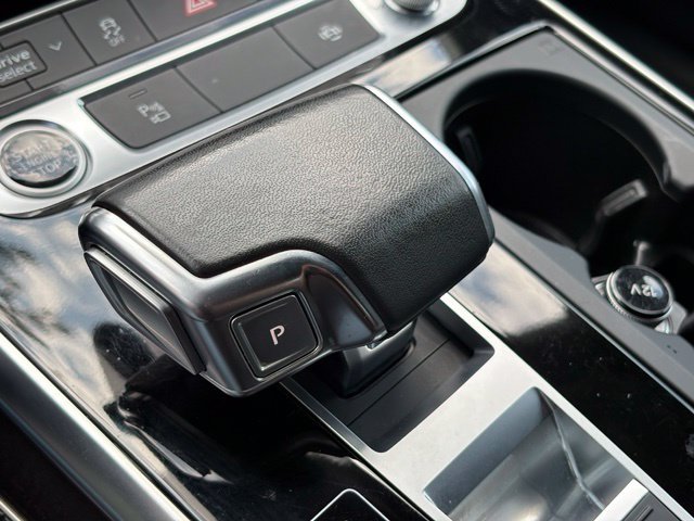 Certified 2023 Audi Q8 Premium Plus AWD/4WD image 26