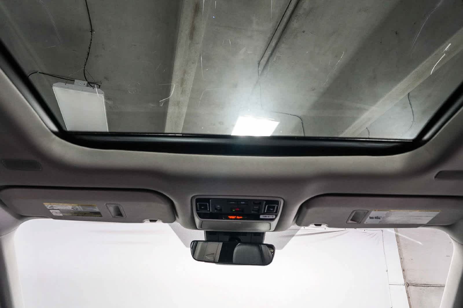 Certified 2025 Toyota Grand Highlander XLE FWD image 17