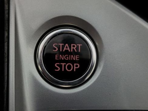 Certified 2025 Nissan Altima 2.5 SR FWD image 26