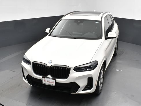 Used 2022 BMW X3 xDrive30i w/ Premium Package Essential AWD/4WD image 18