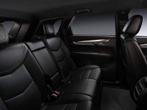 New 2026 Cadillac XT5 Luxury AWD/4WD image 10