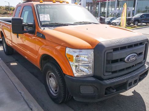 Used 2015 Ford F250 XL RWD image 3