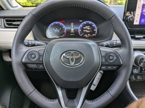 Used 2025 Toyota RAV4 Limited w/ Weather Package FWD image 27