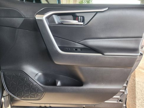 Used 2023 Toyota RAV4 XLE image 49