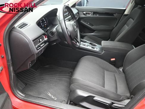 Used 2022 Honda Civic EX image 12