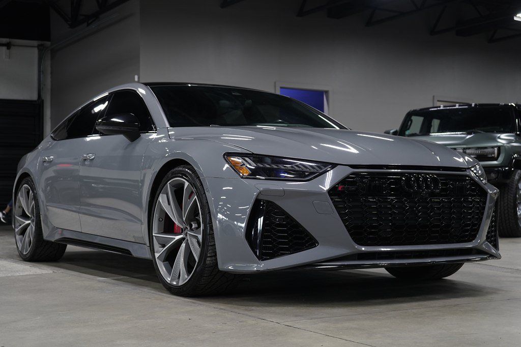 Used 2021 Audi RS 7 Sportback w/ Black Optic Package AWD/4WD image 7