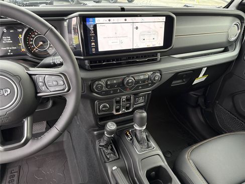 New 2026 Jeep Gladiator Sport AWD/4WD image 26