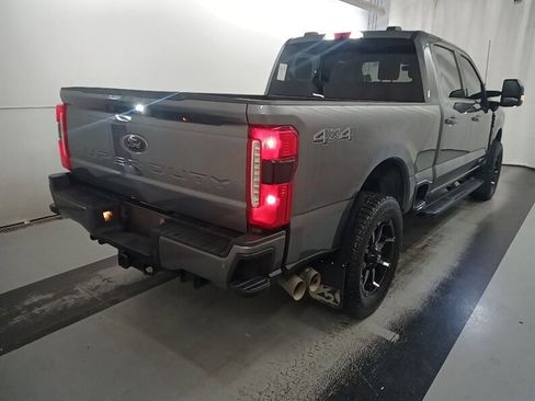 Used 2023 Ford F350 Lariat w/ Lariat Ultimate Package AWD/4WD image 3
