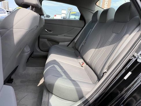 Certified 2023 Hyundai Elantra SEL w/ Convenience Package FWD image 13