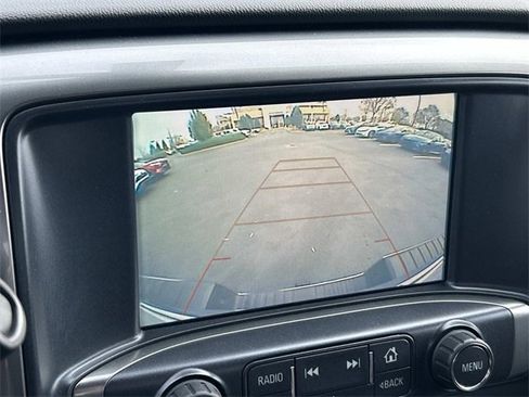 Used 2018 Chevrolet Silverado 1500 LT w/ Trailering Package image 21