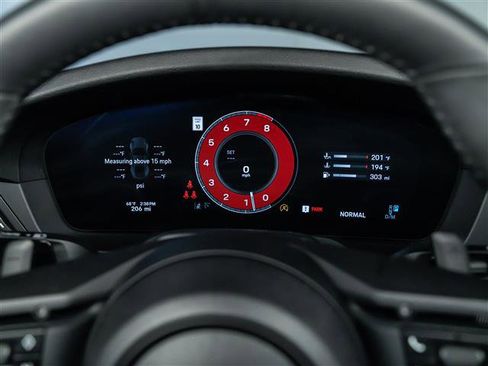 Certified 2025 Porsche 911 Carrera image 21